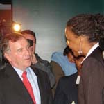 Mayor Daley Meets Pamela Wafford (Auburn Gresham CEP Site Manager)